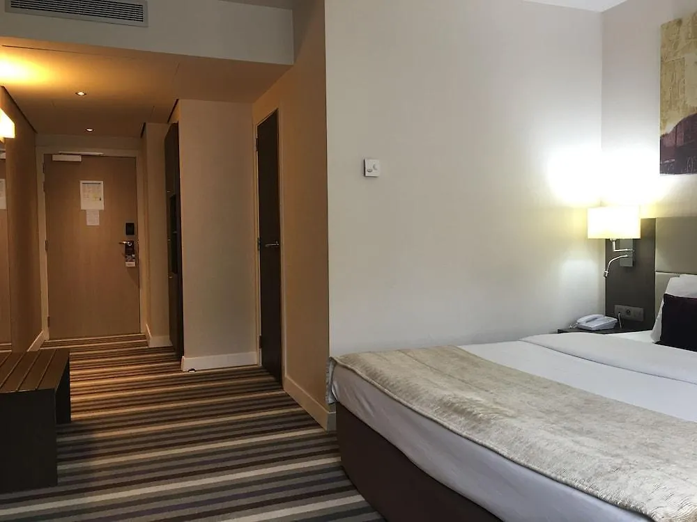 Mercure Hotel Brussels Centre Midi
