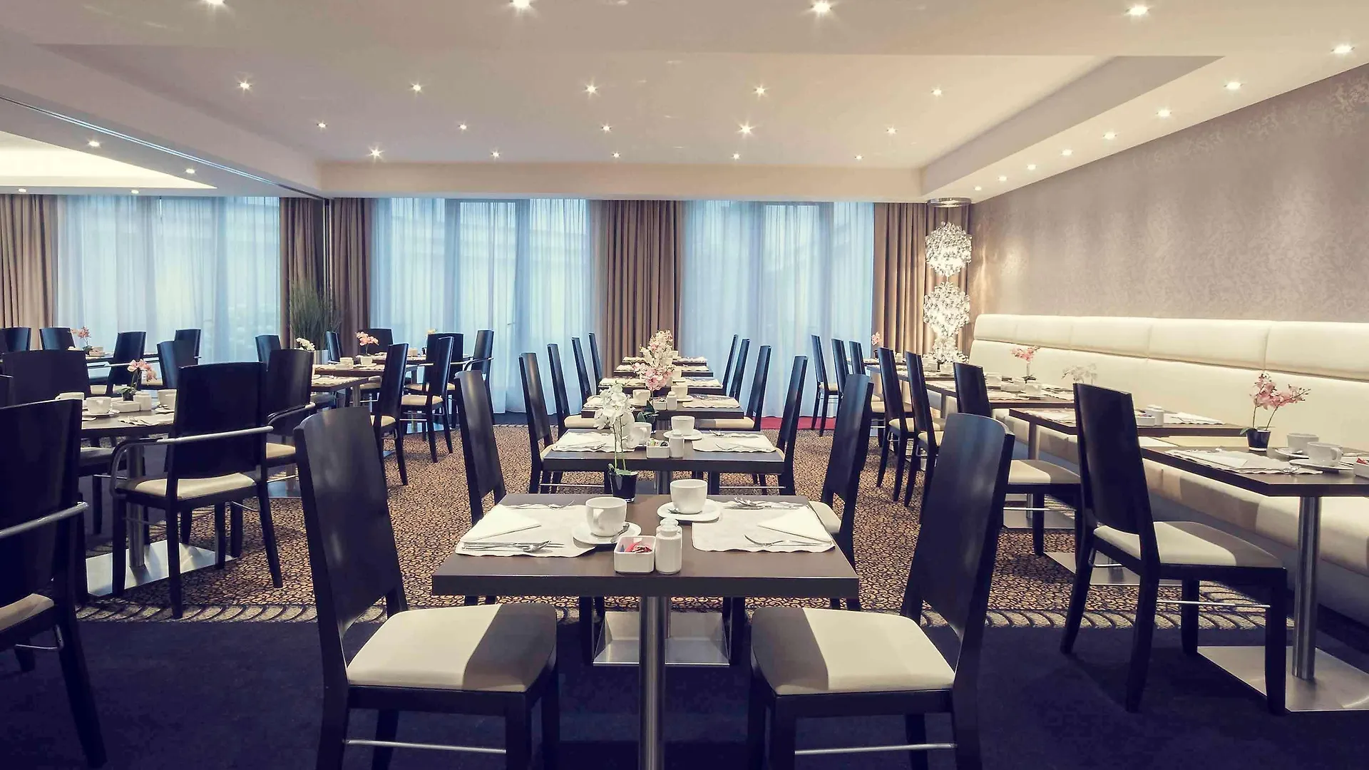 Mercure Hotel Brussels Centre Midi Saint-Gilles 4*,  Belgium